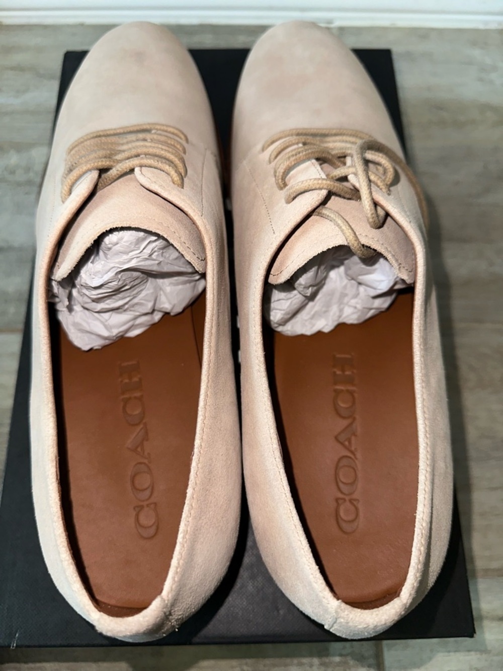 COACH Men’s Beige Suede Dress Shoes 👞 - Picture 6 of 10